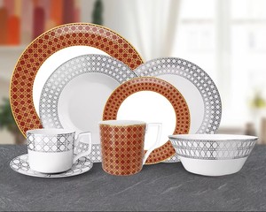 Set di Stoviglie di Lusso in Porcellana Bone China di Alta Qualità, Colore Rosso Mattone, Piatti da Portata Lavabili in Lavastoviglie per Matrimoni - Product Image 5