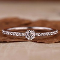 Bague de fiançailles solitaire à quatre griffes avec bande pavée de diamants de laboratoire de 2 carats, or massif 14K/18K, certifiée IGI, CVD/HPHT, personnalisée