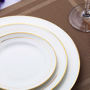 Assiettes à dîner de luxe à bordure en or brillant vente de gros - Product Image 6