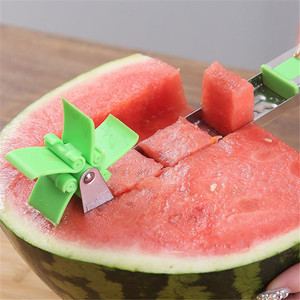 Cuchillo <span class=keywords><strong>cortador</strong></span> <span class=keywords><strong>de</strong></span> acero inoxidable para refrescar jugos, herramientas <span class=keywords><strong>de</strong></span> plástico para cortar melón y <span class=keywords><strong>sandía</strong></span>, rebanador tipo molino para frutas y verduras - Product Image 2
