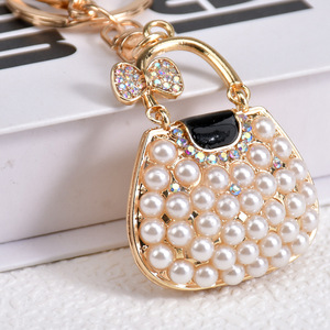 Luxury Rhinestone Handbag Keychain Fashion Metal Carabiner Pendant <b>Bag</b> <b>Charm</b> With Heart And Lips Design - Product Image 4