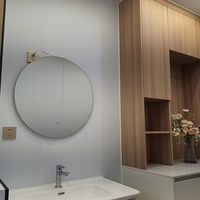 Maison conteneur modulaire surélevée et élargie de 30 pieds, avec panneaux sandwich en acier et fenêtres en verre, pour distributeur ou grossiste