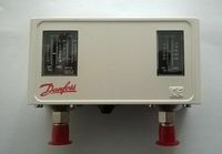 Controlador PLC 060-124166 al por Mayor, Nuevo y Original de Fábrica, Controlador de Programación PLC