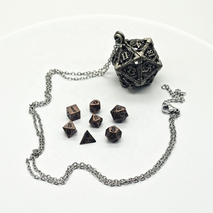 Feeron - Juego de 7 Dados Poliédricos Metálicos Huecos de 6 mm, Collar con Colgante de Dados, Caja de Regalo para Jugadores y Coleccionistas de Juegos de Rol de Mesa, DND, Cthulhu - Product Image 3
