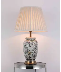 Eastern European Style Hot Sell Living Room Bedroom Luxury Table Lamp