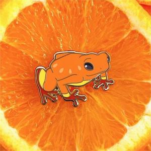 Mode Custom <span class=keywords><strong>Gold</strong></span> Metal Crafts Hersteller verschiedene süße Frucht <span class=keywords><strong>Kiwi</strong></span> Green Frog Pins benutzer definierte weiche Emaille Tier Pin Abzeichen - Product Image 3