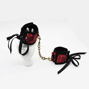 Bdsm Producten Flirten <span class=keywords><strong>Bondage</strong></span> Kleding Chinese Stijl Sexy Mannelijke Vrouwelijke Fetisj Stropdas Beperkingen Rood Satijn Lint Handboeien - Product Image 3
