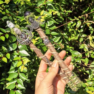 Varita mágica de brujería tallada, palo de hadas de cristal crudo, mago de piedras preciosas, accesorios de Cosplay de Halloween, colección de bruja hechicera - Product Image 2