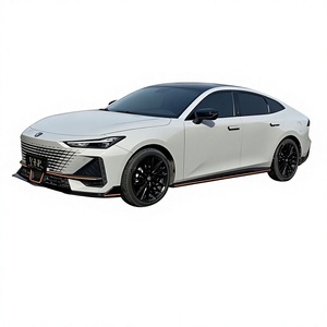 Changan Uni-V Usado <span class=keywords><strong>2022</strong></span> 2023 2024, Auto Compacto de Gasolina, Automático, Cuero, Volante a la Izquierda, 5 Plazas, Auto Familiar, Sin Accidentes - Product Image 1