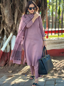 2025 Hot Sale Women's Indian Pakistani Kurti Set Purple Printed V-Nack Heavy Rayon Sleeve Pant - Product Image 2