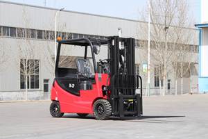 Chariot élévateur à contrepoids électrique compact et agile de 2 tonnes, offrant une grande flexibilité pour la manutention des matériaux, chariot élévateur électrique - Product Image 5