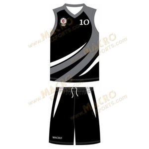 Uniforme d'équipe de basket-ball personnalisé en gros avec votre logo et vos numéros Uniformes de basket-ball sublimés - Product Image 1