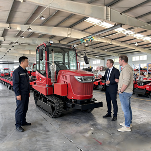 Tracteur à chenilles 70 ch 2RM avec cabine climatisée, moteur de marque réputée, technologie de réduction de consommation de carburant, réservoirs diesel grande capacité, pour usage agricole - Product Image 1