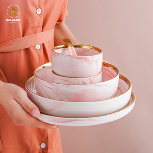 Service de table en céramique marbrée scandinave avec bord doré, assiettes et bols de luxe, esthétique moderne, vaisselle de <span class=keywords><strong>cuisine</strong></span> pour la maison - Product Image 4