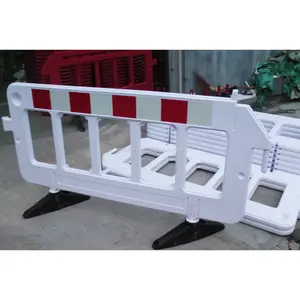 Plastic Portable Folding Expandable Crowd Barrier Barricade For Events