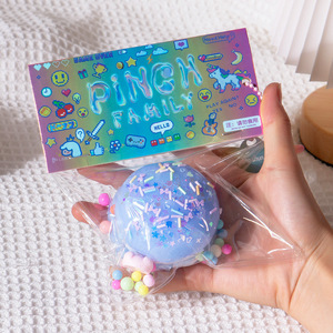 Giocattoli Antistress a Forma di Torta in TPR Morbido, Divertenti Giocattoli da Schiacciare per Bambini, Portachiavi - Product Image 4