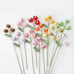 Ramo de flores de ganchillo Acabado Flor tejida a mano Flores de hojaldre creativas Algodón simple Regalos hechos a mano Regalo del día de San Valentín