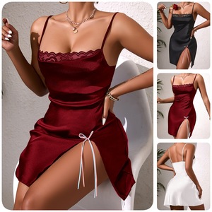 SMOOTH - Camisón de Satén con Encaje para Mujer, con Abertura Lateral, Tirantes Finos, Pijama Sexy para Mujer - Product Image 2