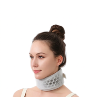 Collier de soutien cervical correcteur de posture en éster d'azote respirant et réglable pour soulager les douleurs cervicales dues à la position de la tête en avant