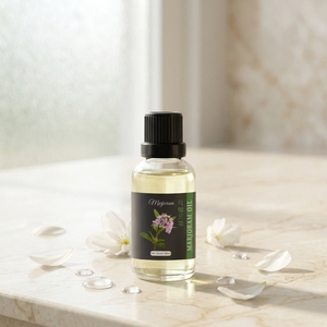<span class=keywords><strong>Huile</strong></span> <span class=keywords><strong>essentielle</strong></span> de marjolaine pure à 100 %, naturelle, non diluée, distillée à la vapeur, en vrac, de Baicao Direct - Product Image 1