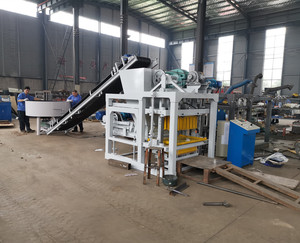 Machines de fabrication et de moulage de blocs de pavés en béton QTJ4-28 Eps d'<span class=keywords><strong>occasion</strong></span> en Inde - Product Image 4