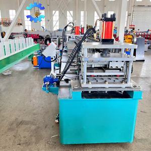 Machine automatique de formage de panneaux d'étagères légères avec PLC et boîte de vitesses pour supermarché - Product Image 5