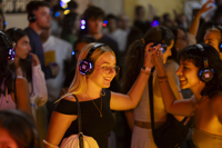 Meilleurs écouteurs sans fil à clip d'oreille pour disco silencieux, casques de fête silencieuse, logo personnalisable RF988