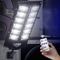Luz LED Solar de 7700LM para Exteriores, Lámpara de Calle Impermeable con Control Remoto de 3 Modos, 720, 1 Unidad