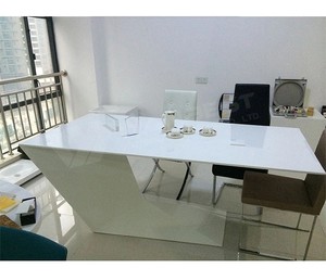 Desain spesial kustom warna buatan komputer Modern meja kantor furnitur permukaan Solid meja bos - Product Image 5