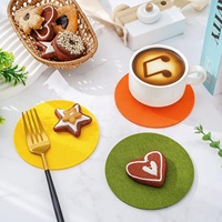 Lot de 12 sous-verres ronds en feutre de laine multicolores pour table de cuisine bar café bureau fête de noël décor de protection de table