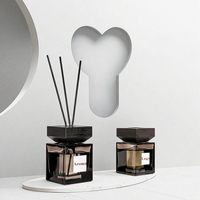 Carré de luxe 100ml 150ml 200ml 500ml Diffuseur d'arôme en verre noir translucide coloré Bouteilles de roseau vides avec bouchon en bois noir