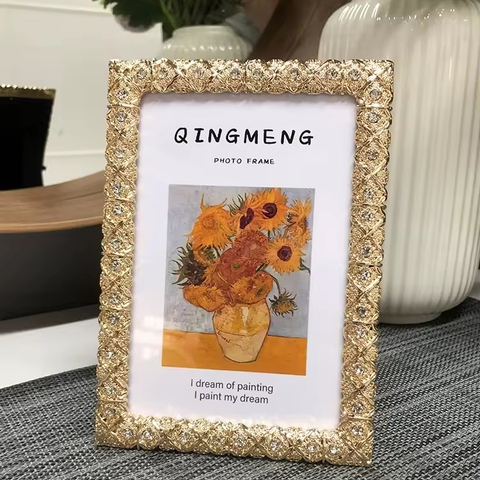 LuxuryGolden Scale Texture Photo Frame European Simple Metal Photo ...