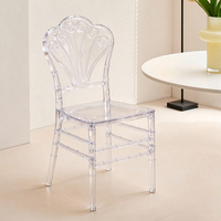 Chaise de mariage en acrylique transparente empilable sur mesure pour la location d'événements et banquets – Vente en gros