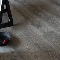 Parquet en bois d'ingénierie multicouche haut de gamme, style rétro américain, en chêne fumé dentelé, composite, finition brossée foncée