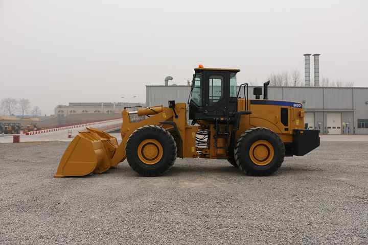 Front Loader Motor Earth-moving Machinery Front End Loader 6 Ton Load 660D Wheel Loader ...