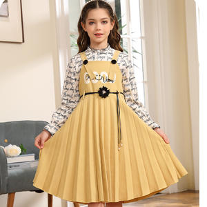 Nouvelle robe imprimée au genou pour fille haut à manches longues et jupe plissée ensemble deux pièces pour les enfants d'automne et d'hiver - Product Image 1