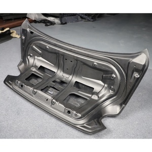 Panneau de porte et hayon en fibre de carbone pour mise à niveau automobile, état neuf, compatible avec M2 G42/G87 2022-2025, Marque OUER - Product Image 4