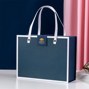 Magnetic brand logo shoes eyelashes <b>Christmas</b> foldable wine <b>gift</b> <b>box</b> can be customized according to needs - Product Image 6