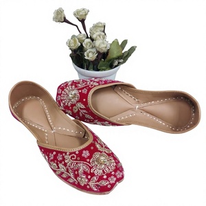 Chaussures pour femmes en cuir véritable, style décontracté, tendance mode traditionnelle, protection personnalisable, fermeture à lacets, motif floral - Product Image 2