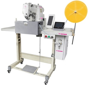 Machine à surjeter industrielle RONMACK 430 1900 neuve pour usine de confection avec alimentation automatique et fonctionnement informatisé - Product Image 1
