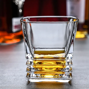 Verres à shot en cristal à base épaisse pour whisky, style Old Fashioned, pour bar - Vente en gros - Product Image 6