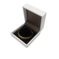 Boîte à bijoux personnalisée en cuir PU, boîte d'emballage pour bracelets, bagues et colliers