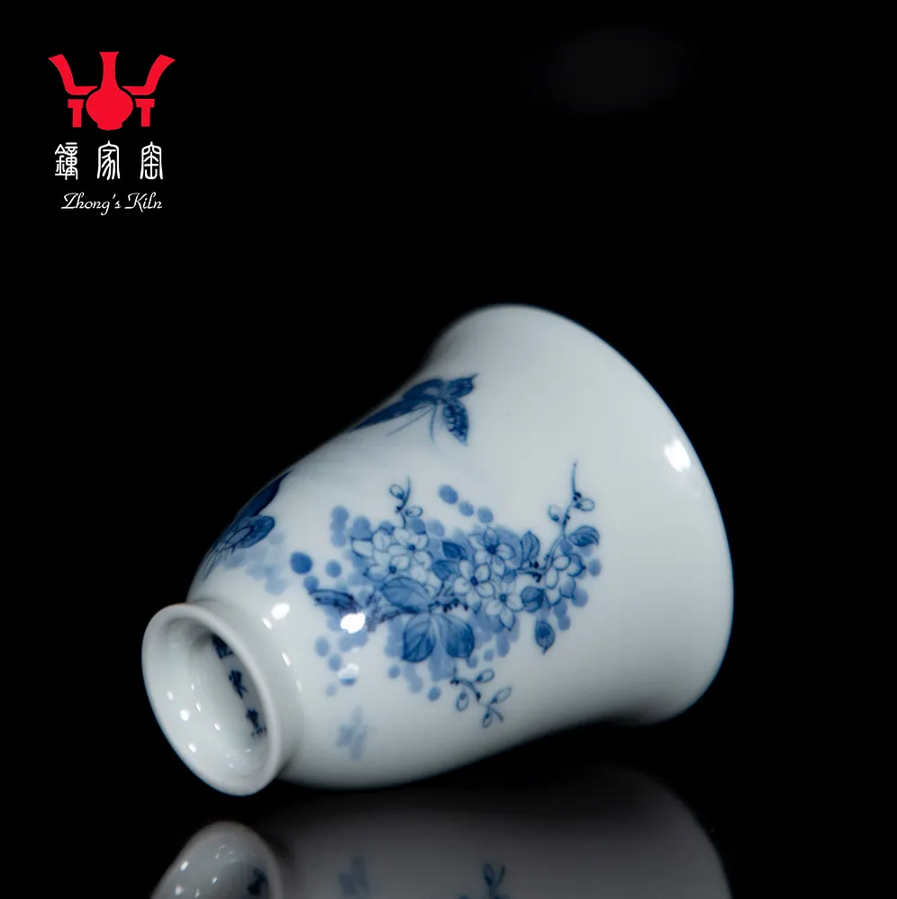 Чашка для чайной керамической печи Zhong, фарфоровая синяя и белая ручная роспись, чашка с запахами бабочек, чайная чашка в китайском стиле кунг-фу