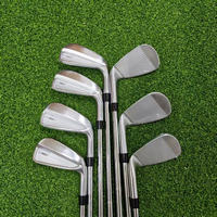 Ensemble de fers de golf forgés avec logo personnalisé, clubs unisexes pour droitiers, poignées en caoutchouc imperméables avec housses de tête de style mallet
