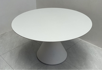 Table à manger ronde en pierre frittée blanche avec piétement conique en acier au carbone, mobilier moderne crème Japandi