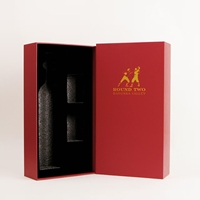 Boîte cadeau personnalisée en carton rigide gaufré pour vin, vodka, soda, fermeture magnétique, recyclable, certifiée ISO 9001:2008, couleur personnalisée