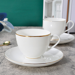 พิมพ์โลโก้สีขาวตุรกีขอบทอง <span class=keywords><strong>cafe</strong></span> ตุรกีกาแฟวินเทจเซรามิคทําด้วยมือแก้วชุดถ้วยชาและจานรอง - Product Image 1