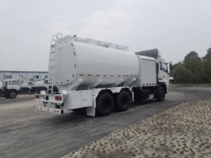 Nouvelle usine personnalisée Dongfeng 6*4 camion de ravitaillement en carburant 2024 camion avion civil hélicoptère <span class=keywords><strong>prix</strong></span> discount chaud - Product Image 5