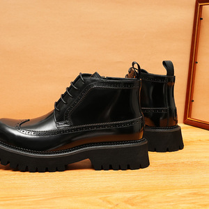 Genuine leather high-top men's business casual British engraved brogue boots, pointed <b>toe</b>, thick sole, shiny surface boots - Product Image 2