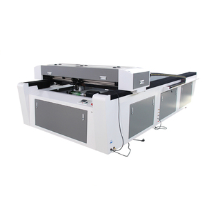 Máquina de Grabado y Corte Láser CO2 de 300W/500W/600W, Refrigerada por Agua, CNC de 3 Ejes, Automática, con IA, para Madera, Acrílico, Goma y Piedra, Modelo 1325 - Product Image 3